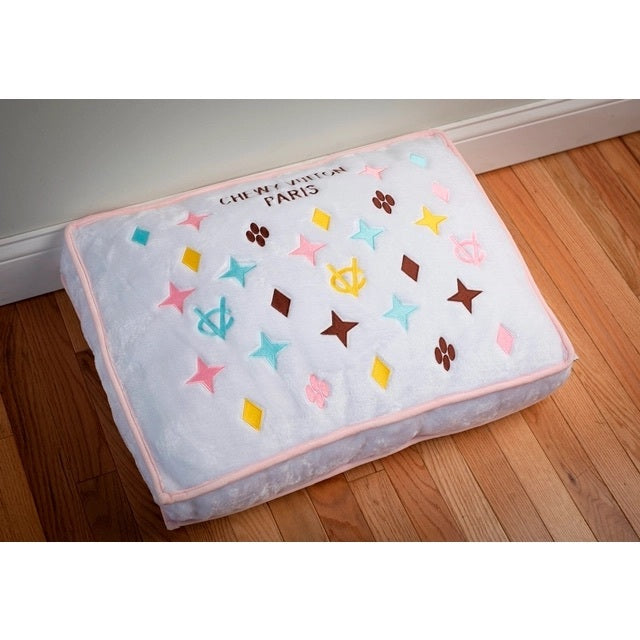White Chewy Vuiton Pet Bed